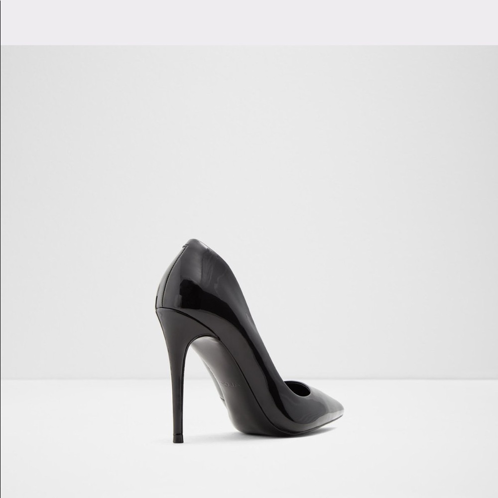 **SOLD*** Aldo Stessy Heels